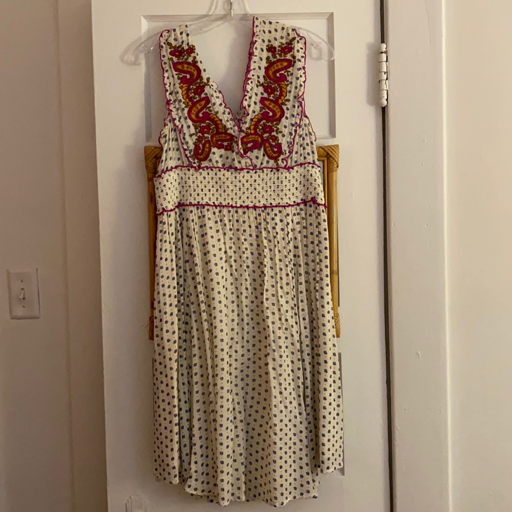 Small - Pink Embroidered Deep V Midi Dress - Anthropologie